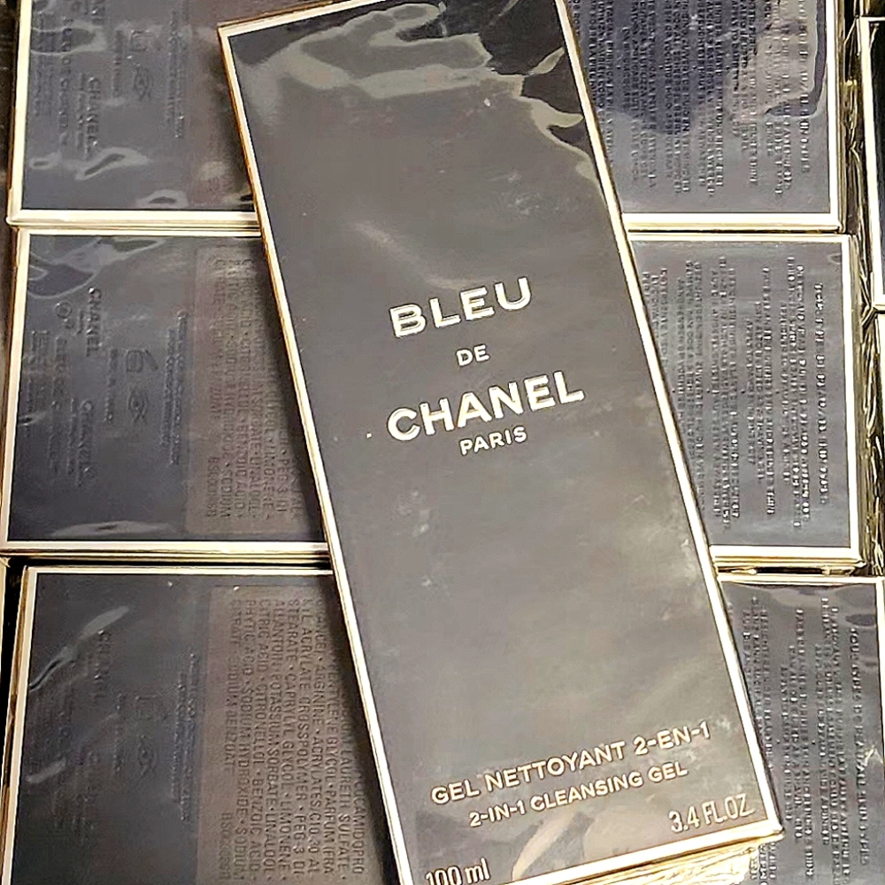 CHANEL NEW ITEM BLEU 2-EN-1 CLEANSING 3.4 fl oz. IN ORIGINAL PACKAGING UNOPENED
